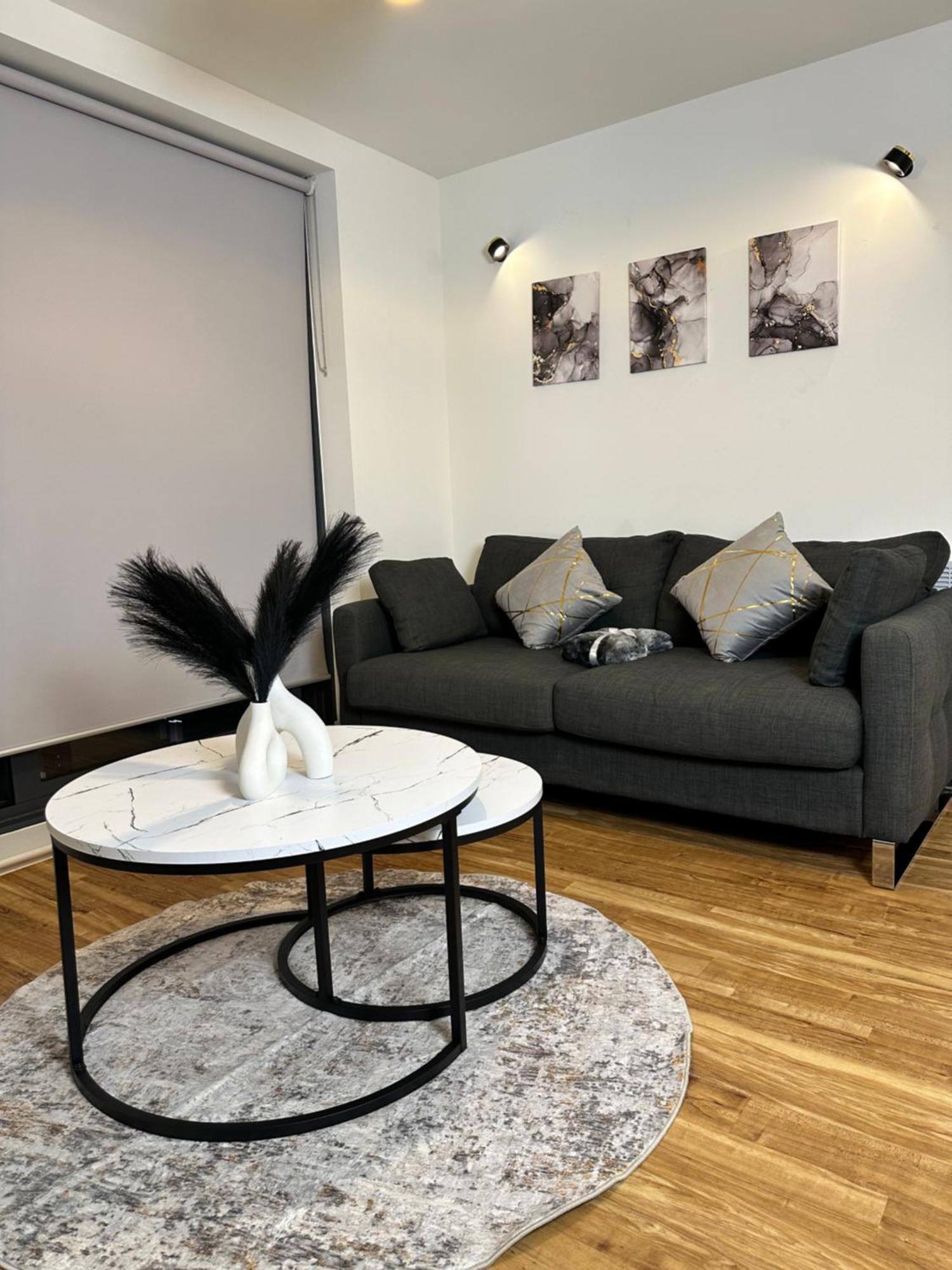 Appartement Luxury 2-bed High-rise In With Parking Manchester